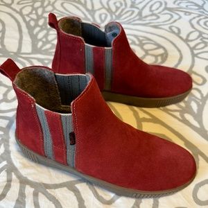 Remonte Women's Ankle Chelsea Boot Size 39 Red Nubuck Leather R7989-35